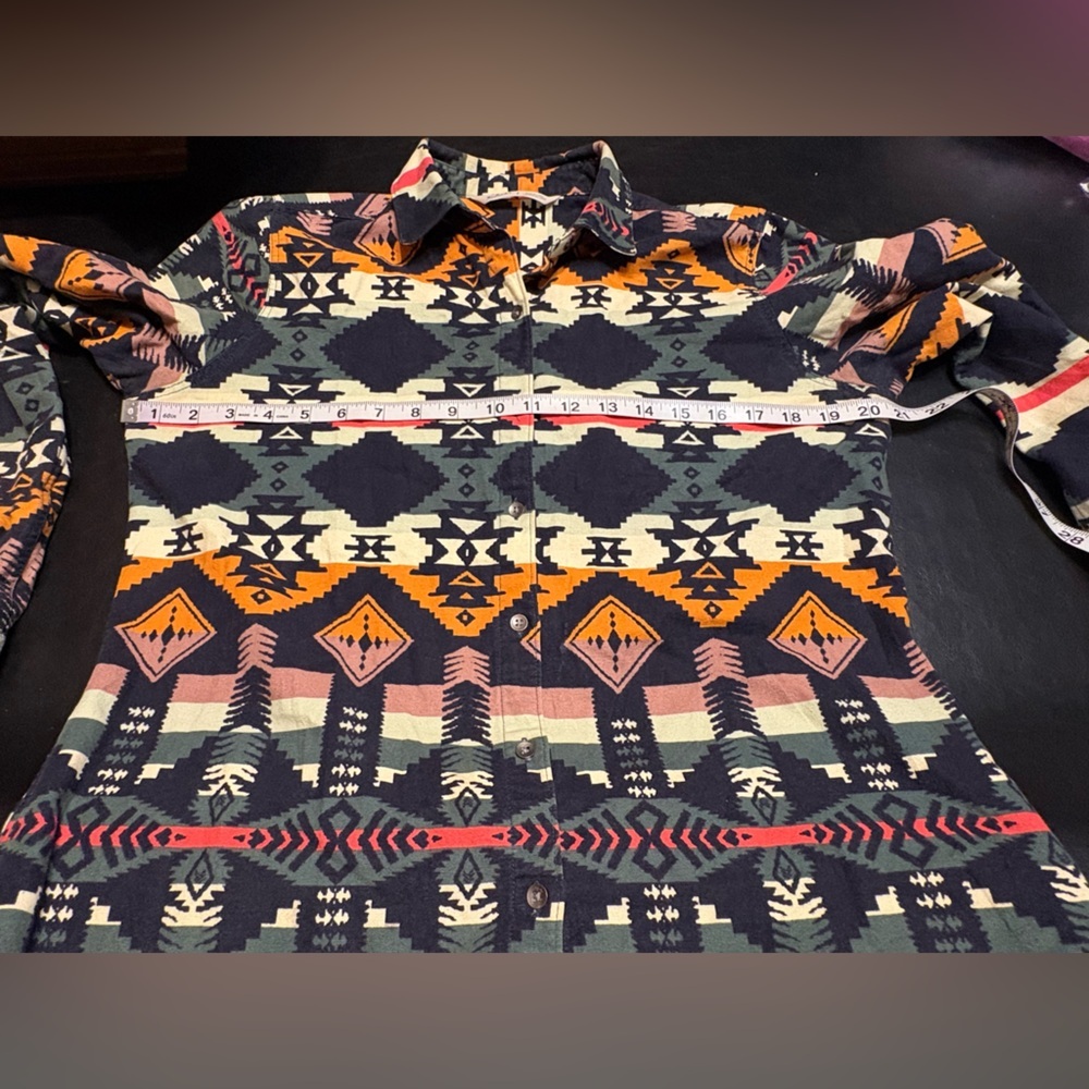 Woolrich Aztec Geometric Shapes Southwestern Soft Flannel Buttondown Shirt S - Picture 11 of 14